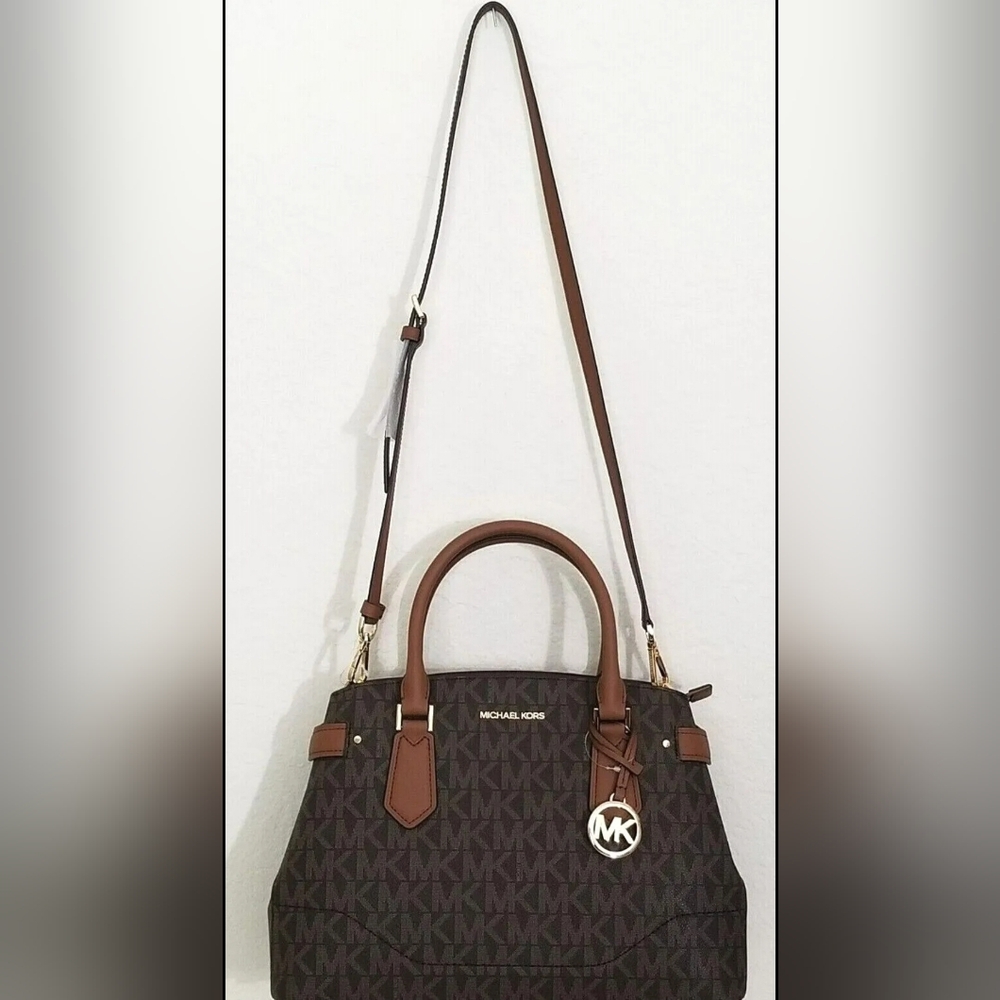 NWOT MICHAEL KORS LYNN LOGO MONOGRAM LARGE SATCHEL - Picture 10 of 10